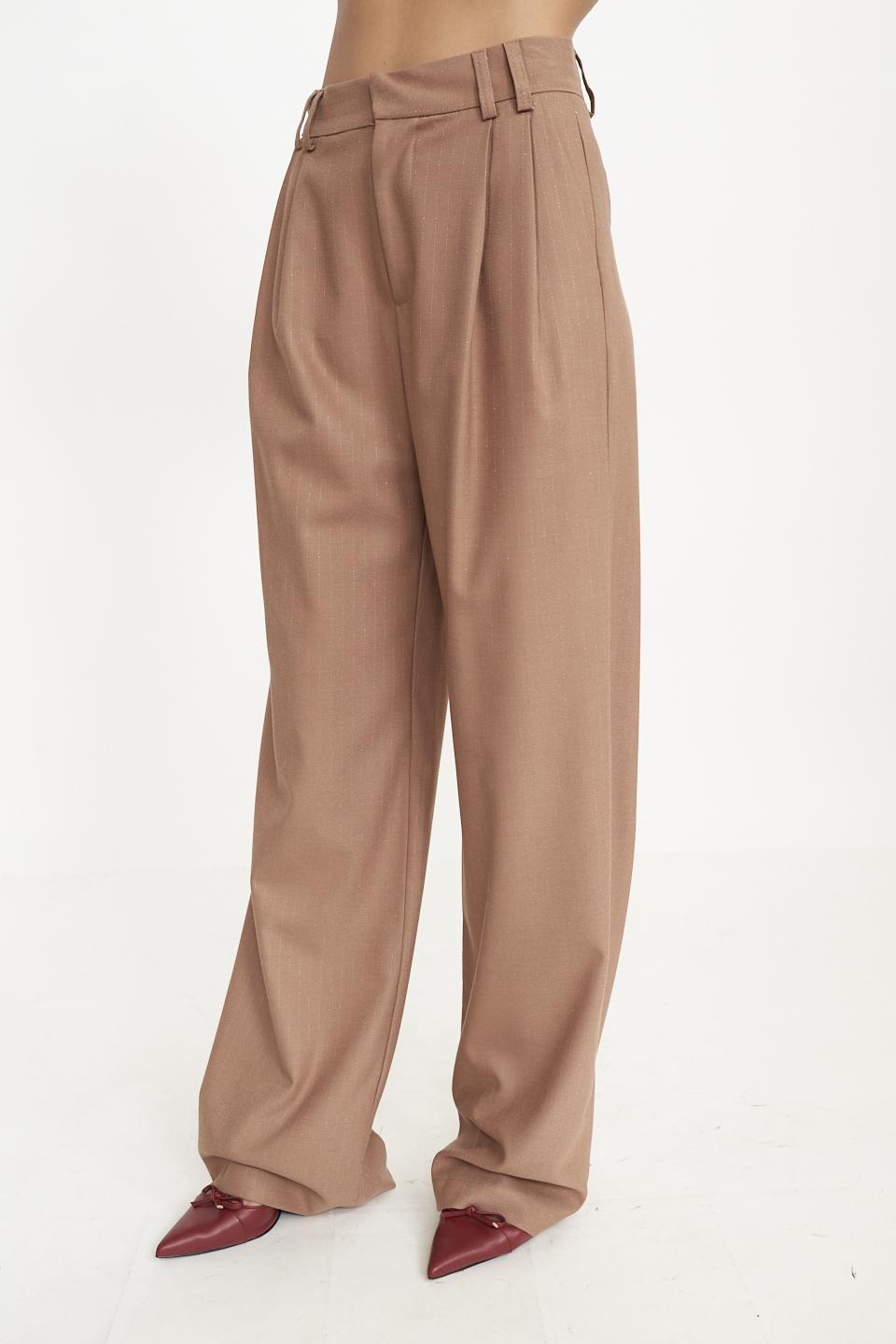 Pantalone palazzo gessato con pinces gessato camel - Autunno - Inverno 2025 | Brend