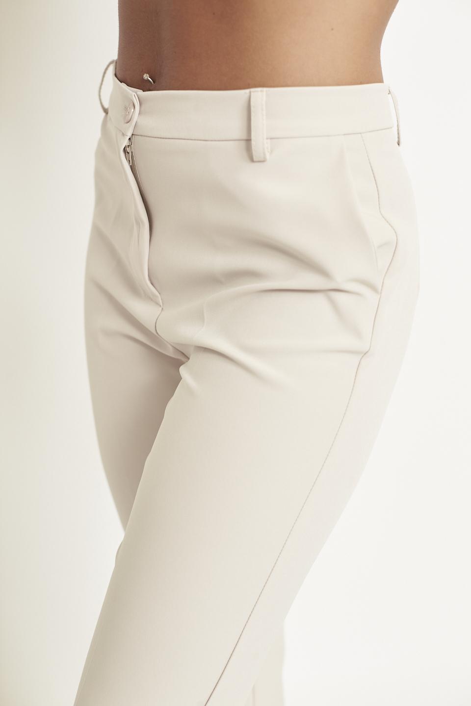 Pantalone zampetta beige - Autunno - Inverno 2025 | Brend